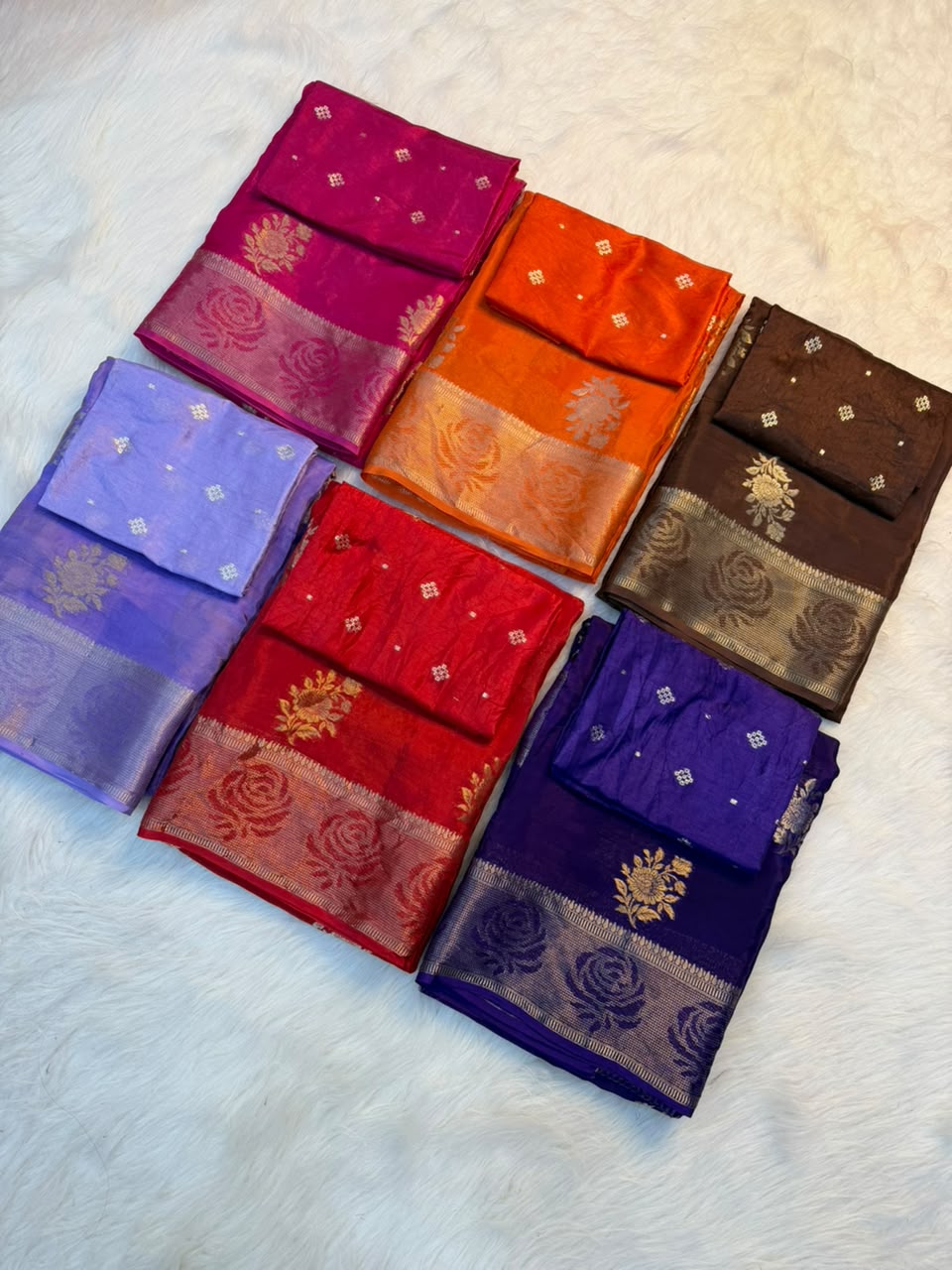 Effervescent Party Wear Soft Viscose Crape Silk Jacquard Work Rich Pallu Fancy Saree With Blouse Piece