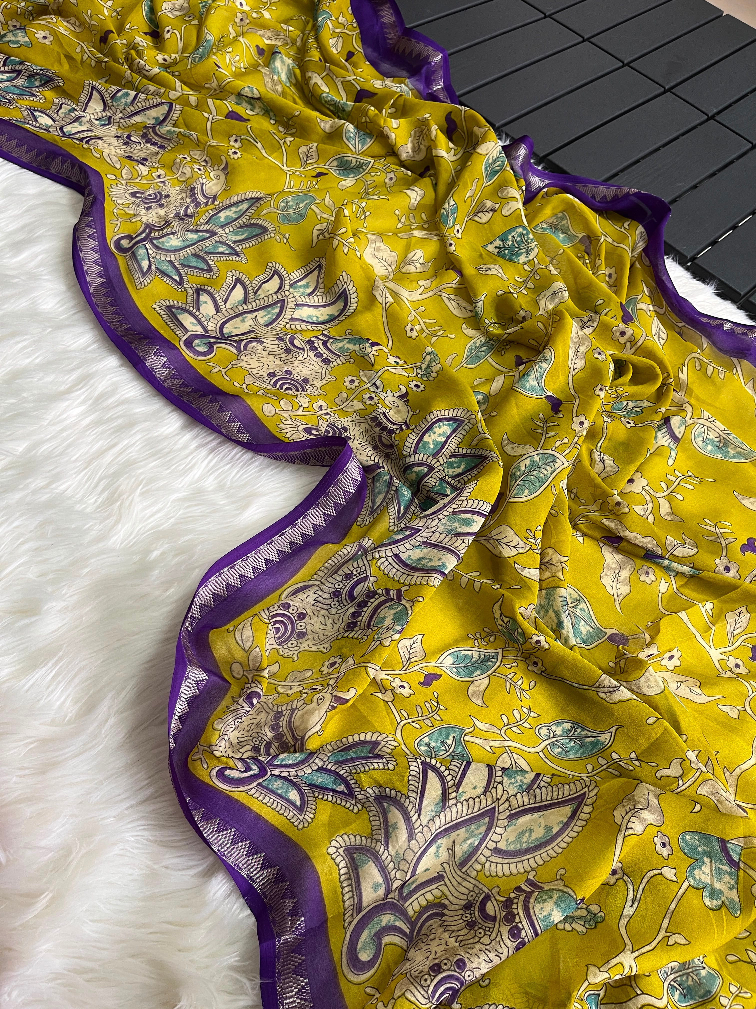 Alverina Festive Wear Pure Soft Georgette Jacquard Border Rich Pallu Print Design Saree With Blouse Piece