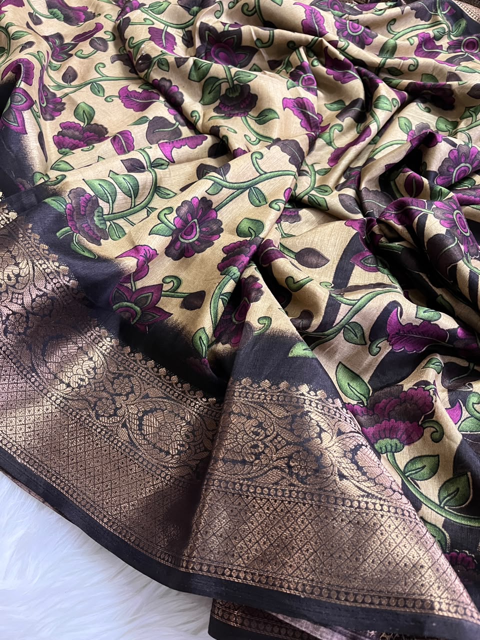 Splendiferous Festive Wear Soft Dola Silk Kalamkari Print Jacquard Zari Border Saree With Blissfull Blouse Piece