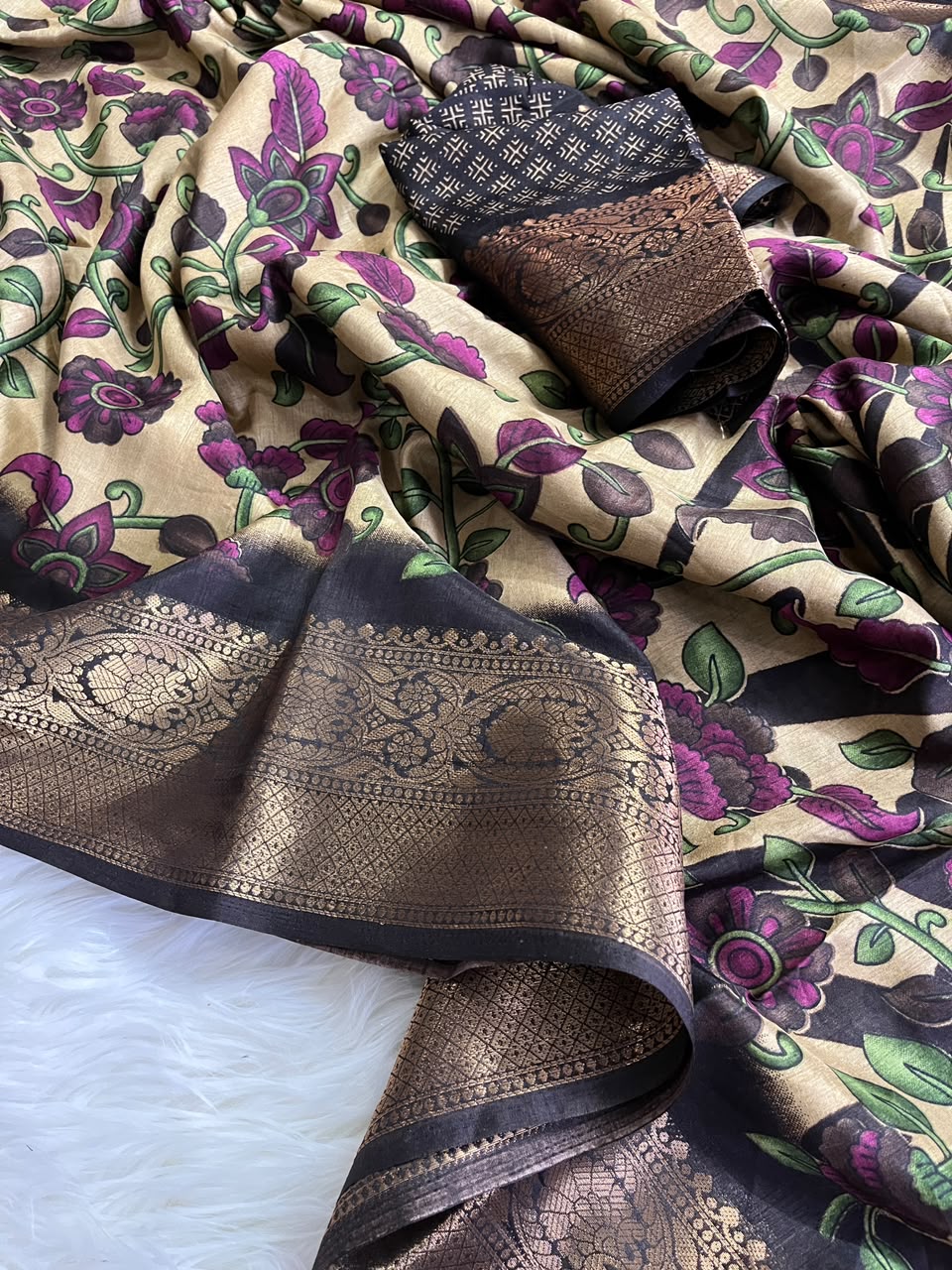 Splendiferous Festive Wear Soft Dola Silk Kalamkari Print Jacquard Zari Border Saree With Blissfull Blouse Piece