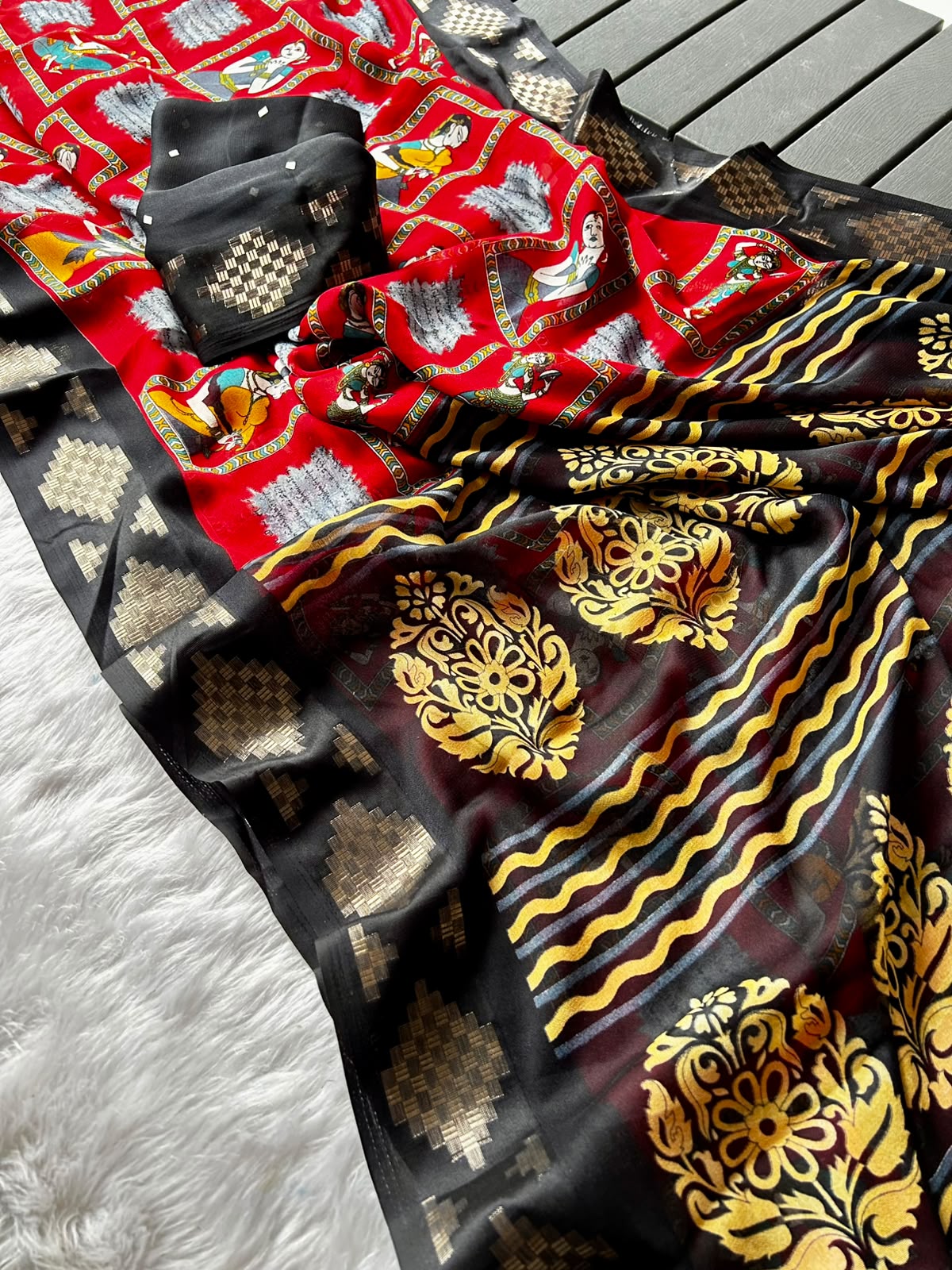 Desiring Function Wear Viscose Silk Kalamkari Print Zari Weaving Border Saree With Blissfull Blouse Piece