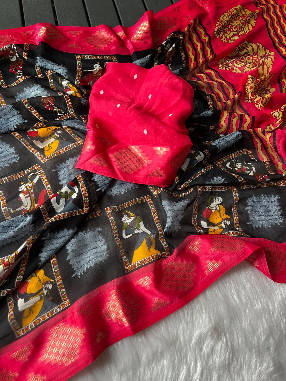 Desiring Function Wear Viscose Silk Kalamkari Print Zari Weaving Border Saree With Blissfull Blouse Piece