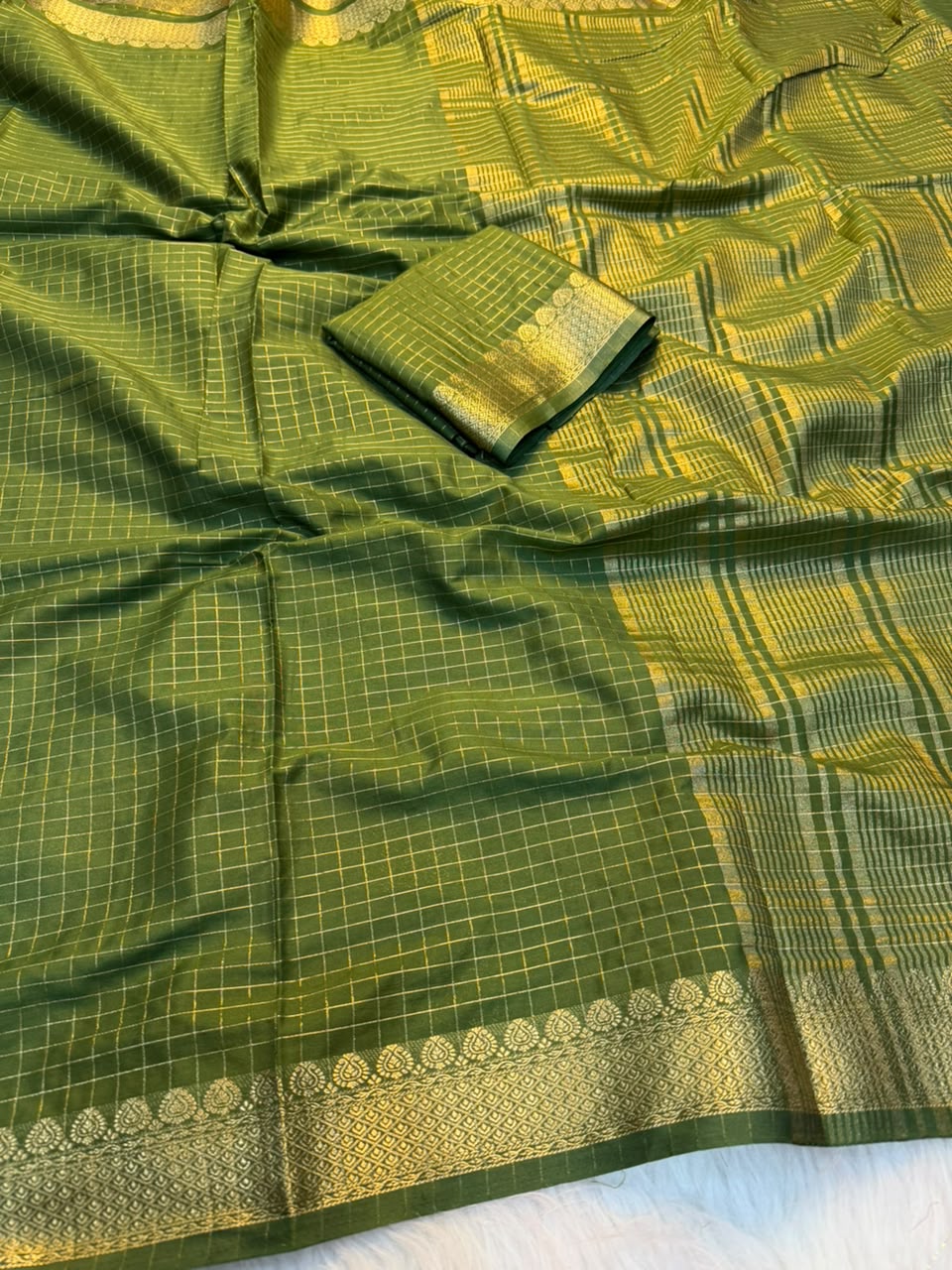 Desiring  Festive Wear Soft Tussar Silk Jacquard Weaving Work Rich Pallu Fancy Saree With Blouse Piece