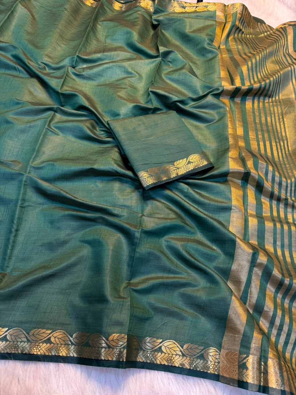 Marvellous Party Wear Soft Tussar Silk Jacquard Weaving Work Rich Pallu Fancy Saree With Blouse Piece