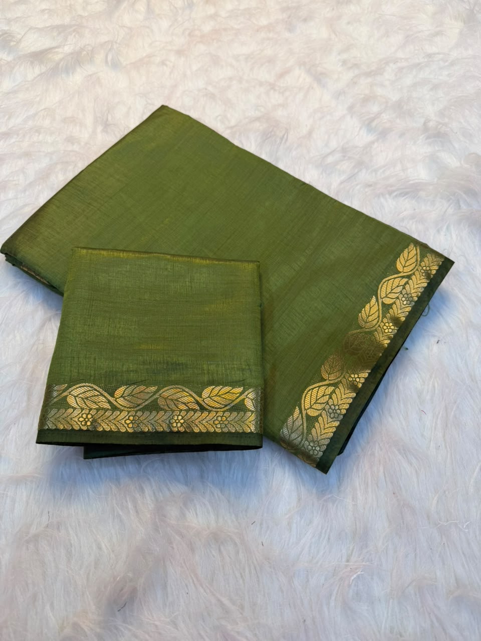 Marvellous Party Wear Soft Tussar Silk Jacquard Weaving Work Rich Pallu Fancy Saree With Blouse Piece