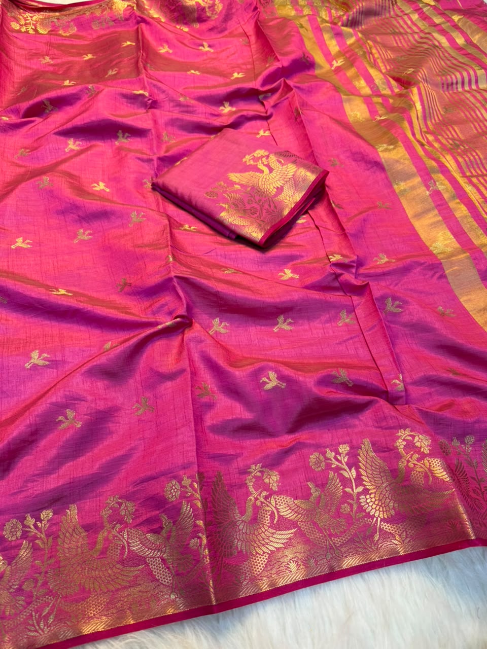 Charming Function Wear Soft Tussar Silk Jacquard Weaving Work Rich Pallu Designer Saree With Blouse Piece