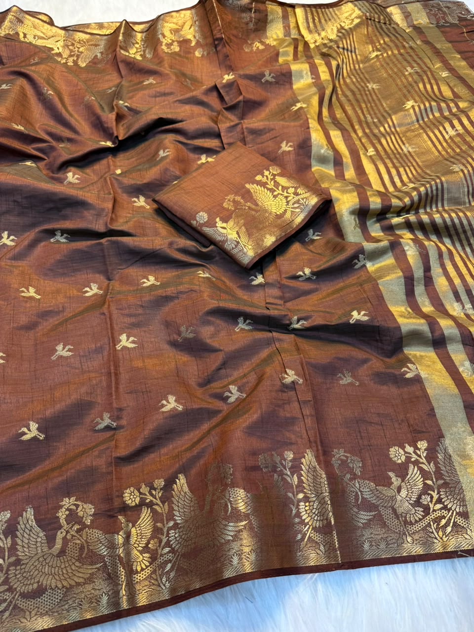 Charming Function Wear Soft Tussar Silk Jacquard Weaving Work Rich Pallu Designer Saree With Blouse Piece