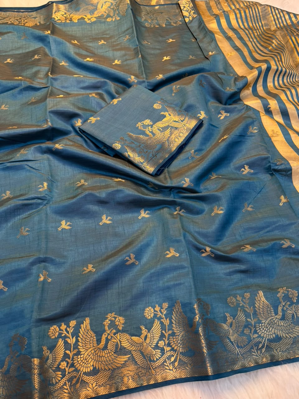Charming Function Wear Soft Tussar Silk Jacquard Weaving Work Rich Pallu Designer Saree With Blouse Piece