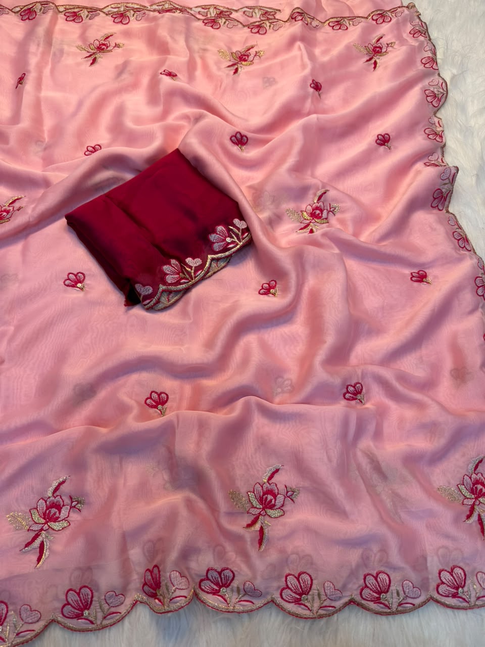 Whimsical Function Wear Soft Rangoli Silk Embriodery n Thread Work Fancy Saree With Blissfull Blouse Piece