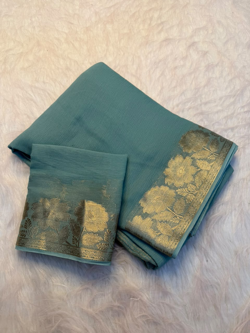 Contemporary Party Wear Viscose Silk Jacquard Border n Rich Pallu Fancy Saree With Blouse Piece