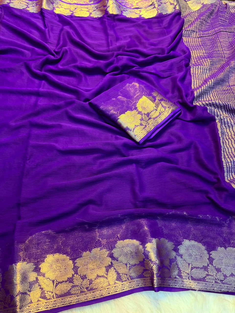Contemporary Party Wear Viscose Silk Jacquard Border n Rich Pallu Fancy Saree With Blouse Piece