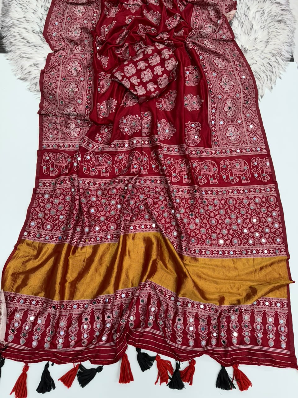 Luxurious Festive Wear Silk Mirror Work Rich Pallu Designer Saree With Blouse Piece