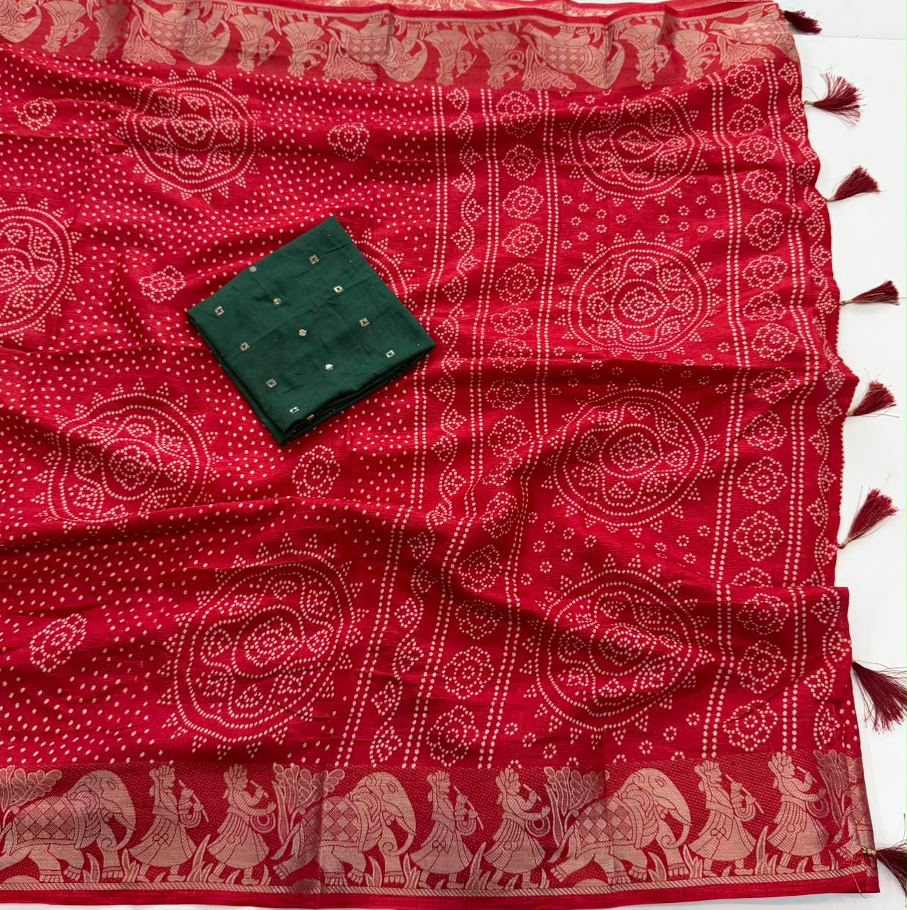 Evocative Festive Wear Dola Silk Bandhani Print Zari Border Fancy Saree With Contrast Blouse Piece