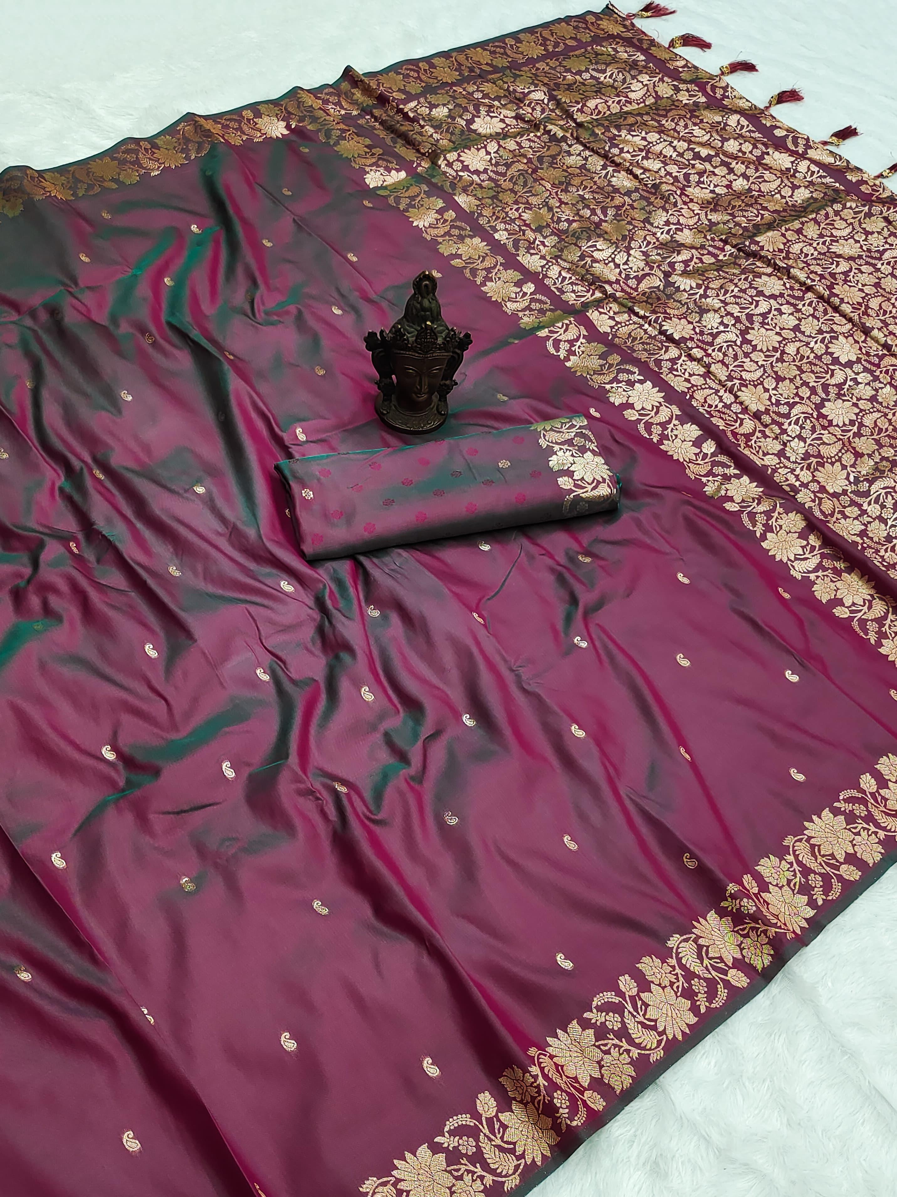Incredible Wedding Wear Pure Banarasi Silk Zari Weaving Border n Rich Pallu Designer Saree With Blouse Piece