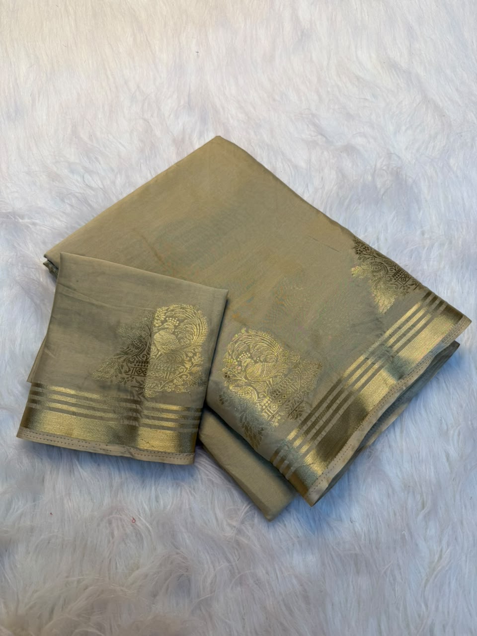 Contemporary Festive Wear Viscose Crape Georgette Zari Border Fancy Saree With Blouse Piece