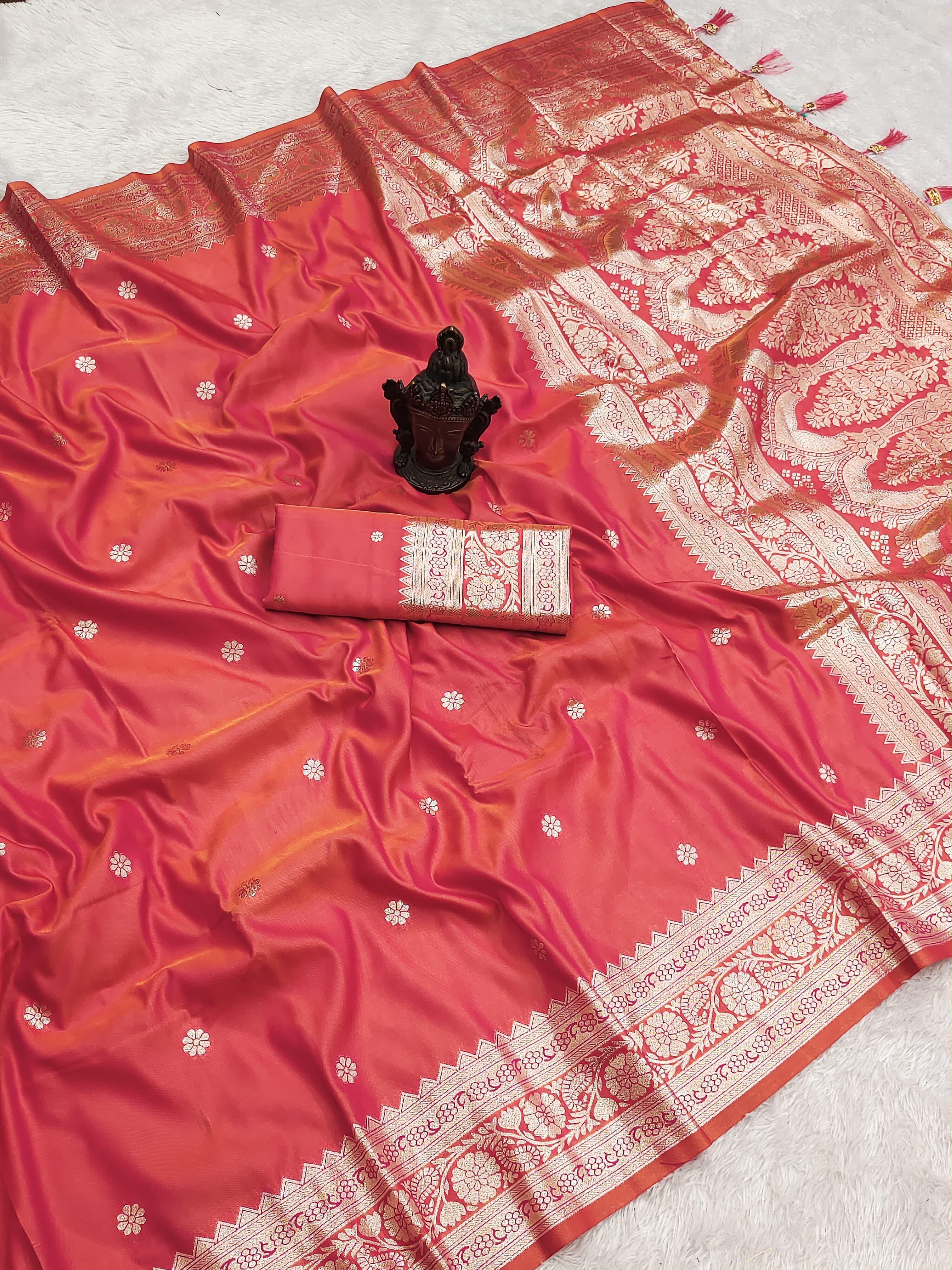 Effervescent Party Wear Pure Banarasi Silk Zari Weaving Border n Rich Pallu Fancy Saree With Blouse Piece