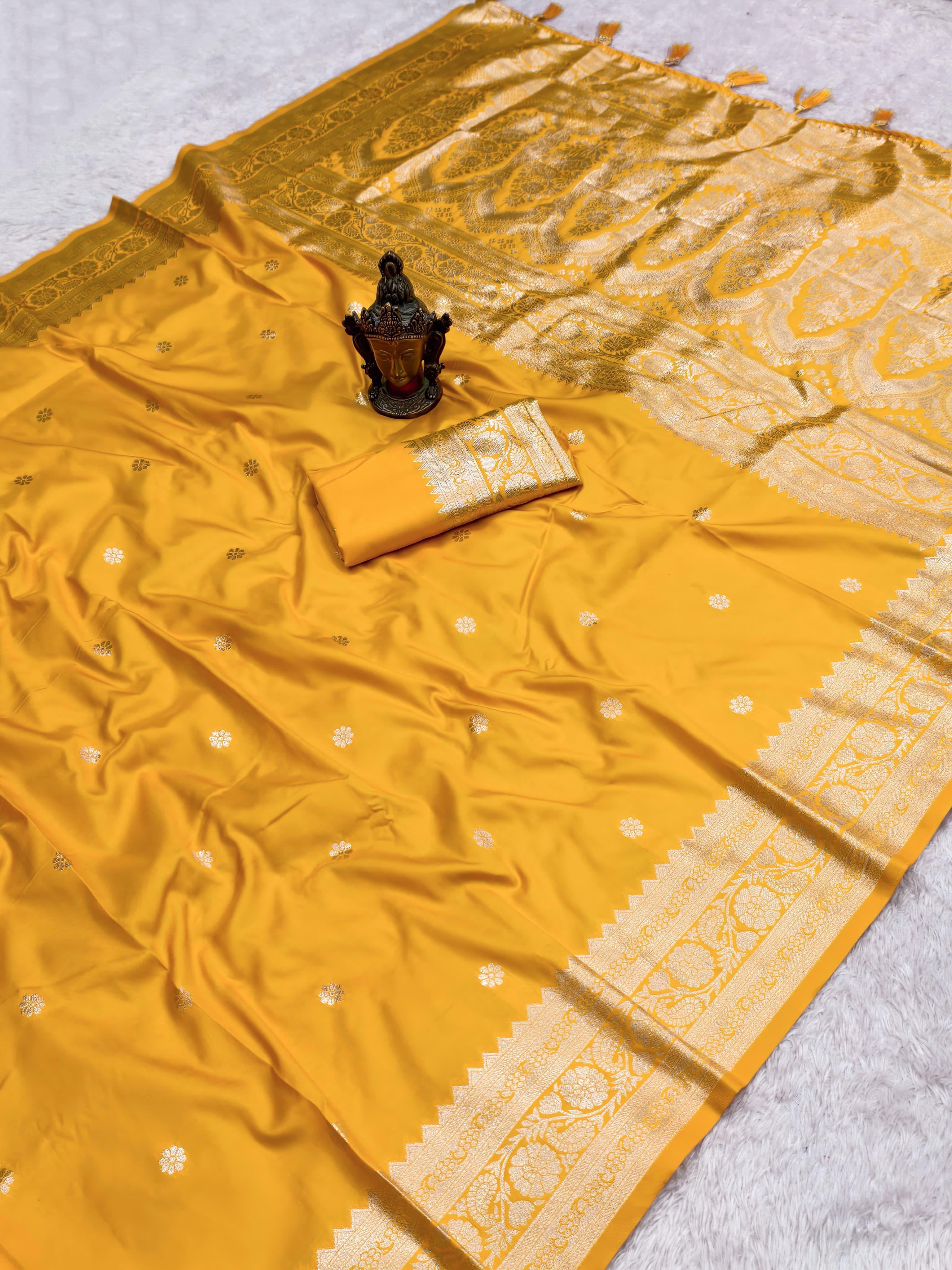 Effervescent Party Wear Pure Banarasi Silk Zari Weaving Border n Rich Pallu Fancy Saree With Blouse Piece