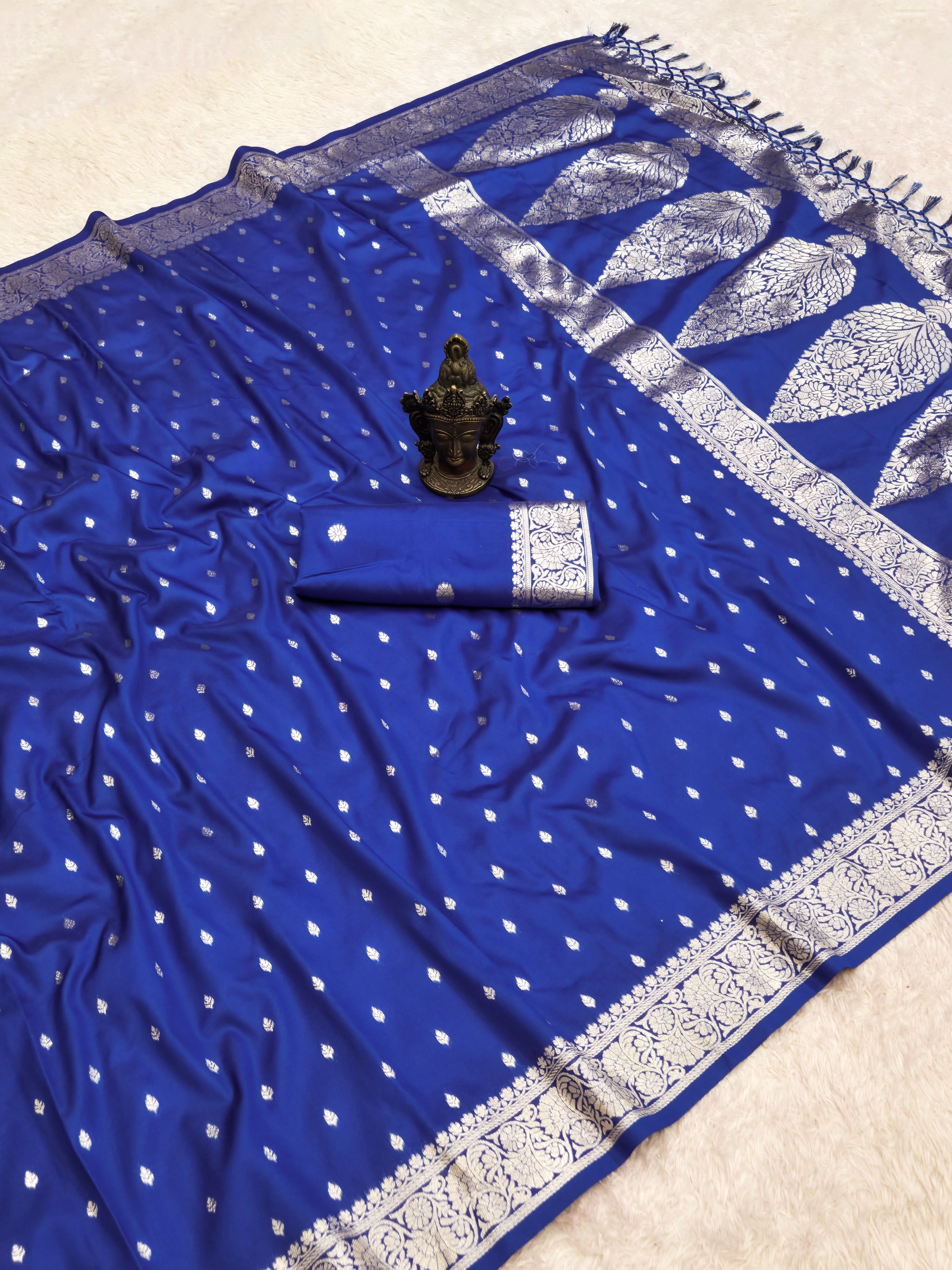Adorable Function Wear Pure Banarasi Silk Zari Weaving Border n Rich Pallu Designer Saree With Blouse Piece