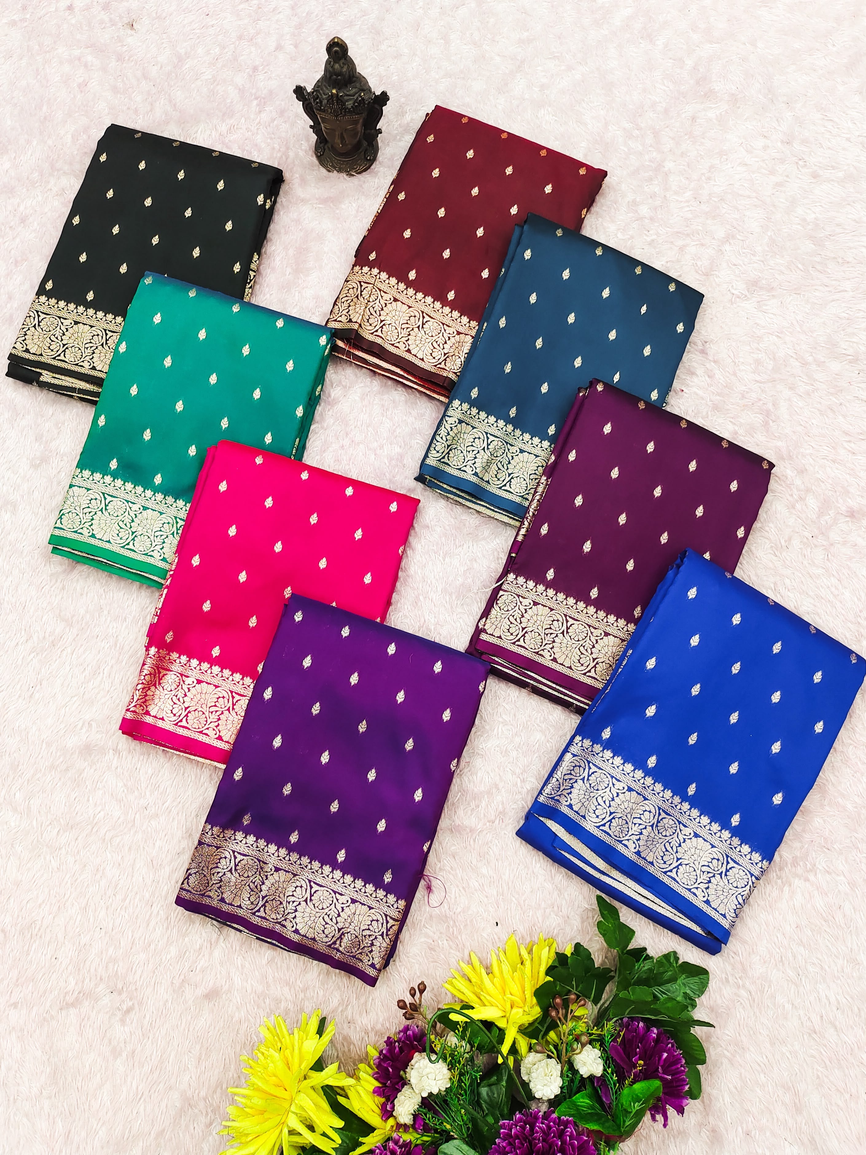 Adorable Function Wear Pure Banarasi Silk Zari Weaving Border n Rich Pallu Designer Saree With Blouse Piece