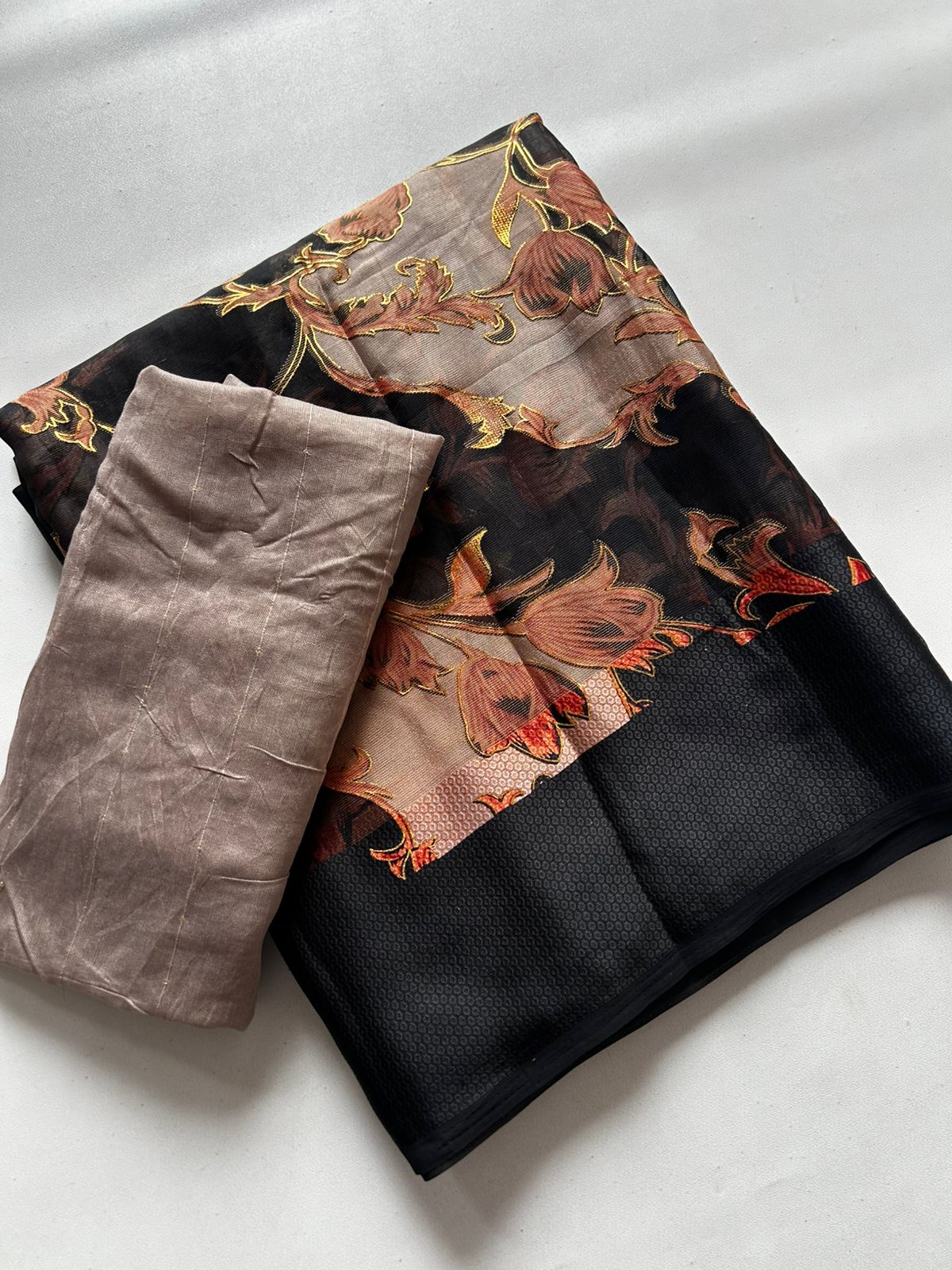 Heritage Function Wear Soft Chiffon Foil Print Design Fancy Saree With Blouse Piece