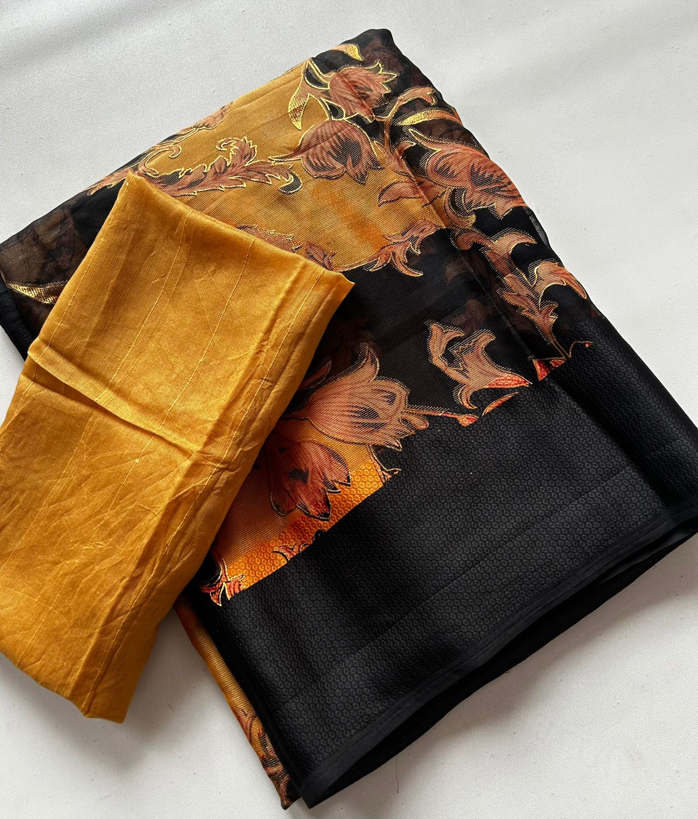 Heritage Function Wear Soft Chiffon Foil Print Design Fancy Saree With Blouse Piece
