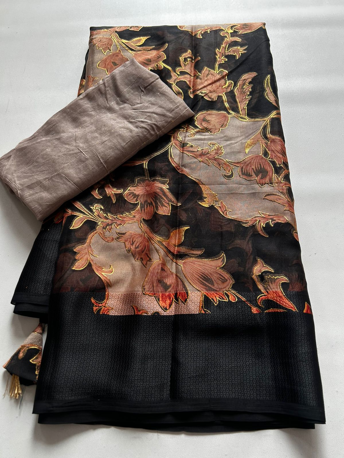 Heritage Function Wear Soft Chiffon Foil Print Design Fancy Saree With Blouse Piece