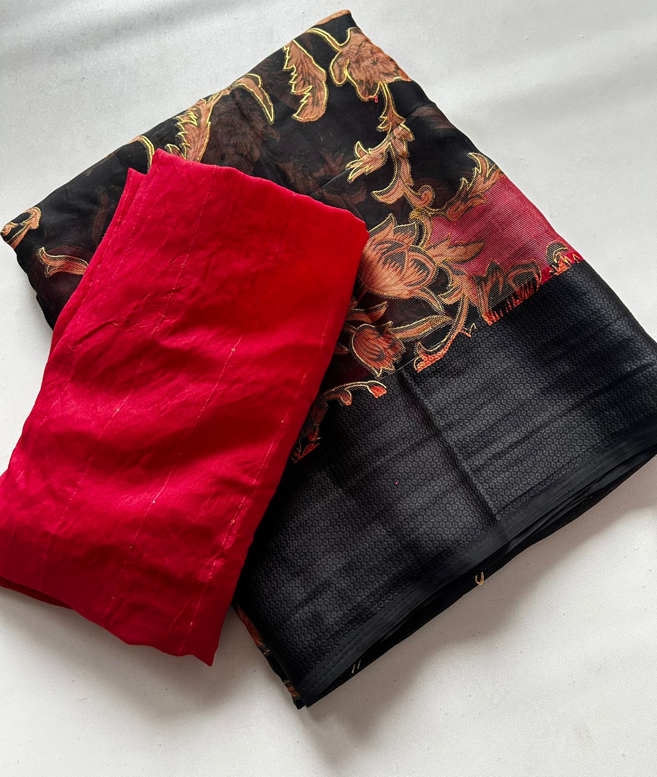 Heritage Function Wear Soft Chiffon Foil Print Design Fancy Saree With Blouse Piece