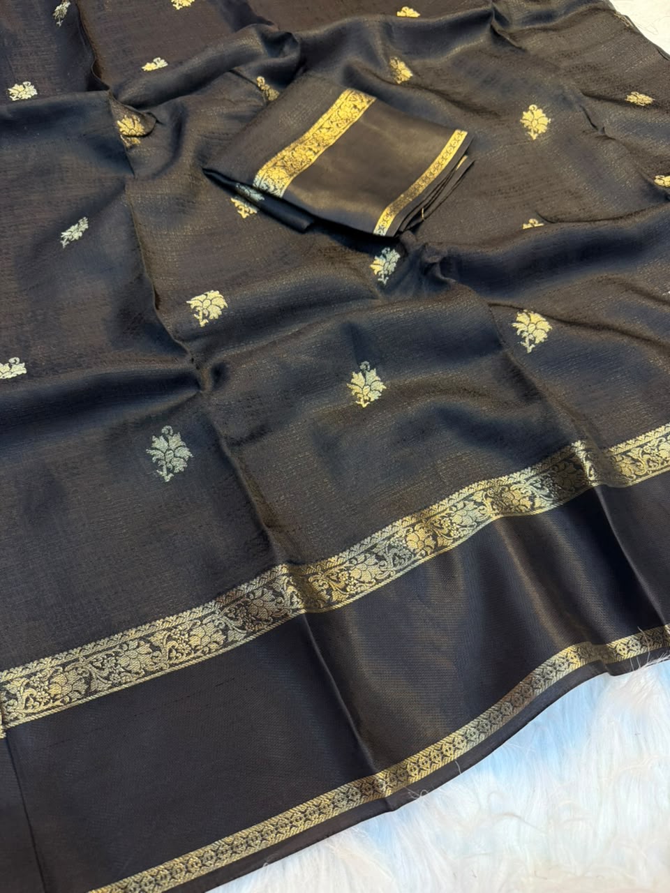 Mellifluous Function Wear Soft Viscose Silk Jacquard Design n Satin Border Fancy Saree With Blouse Piece