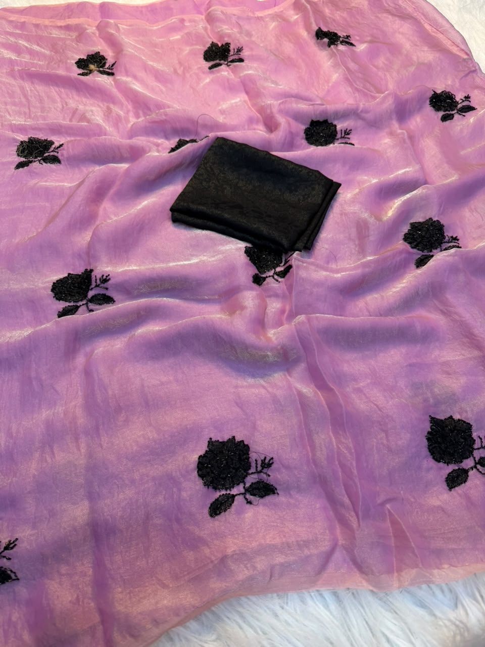 Heritage Party Wear Silk Embroidery n Thread Work Fancy Saree With Blissful Blouse Piece