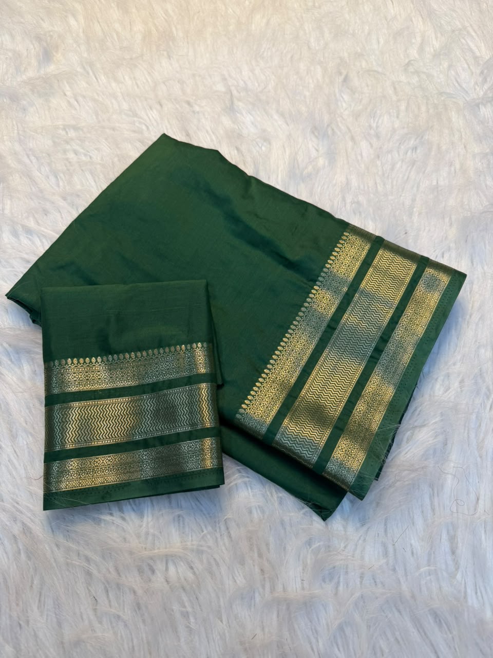 Effervescent Function Wear Viscose Georgette Jacquard Weaving Border Fancy Saree With Blouse Piece