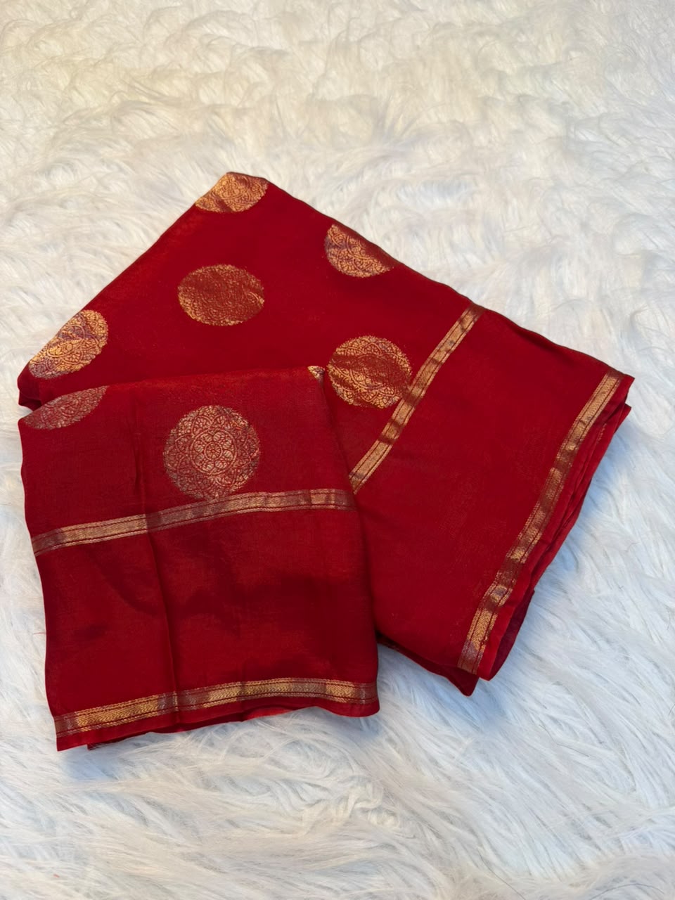 Evocative Function Wear Viscose Dola Silk Chex Design Jacquard Border Fancy Saree With  Blouse Piece