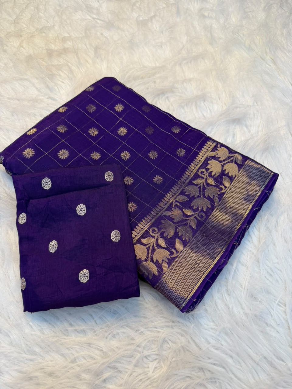 Desirable Festive Wear Viscose Georgette Jacquard Weaving Work Designer Saree With Blouse Piece