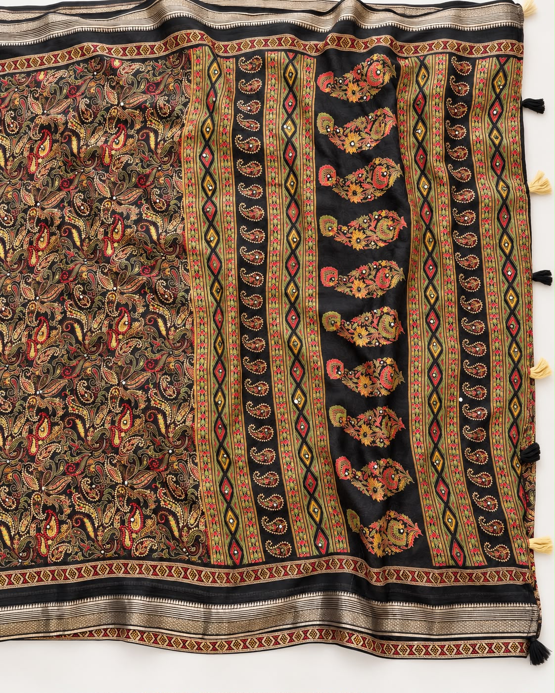 Delightful Festive Wear Georgette Print Design Jacquard Border n Mirror Work Fancy Saree With Blouse Piece