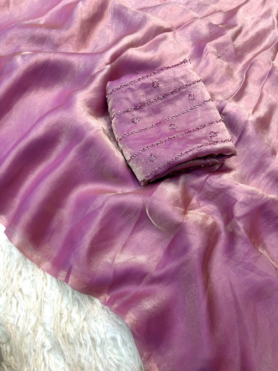 Glamorous Party Wear Silk Embroidery n Thread Work Fancy Saree With Blouse Piece