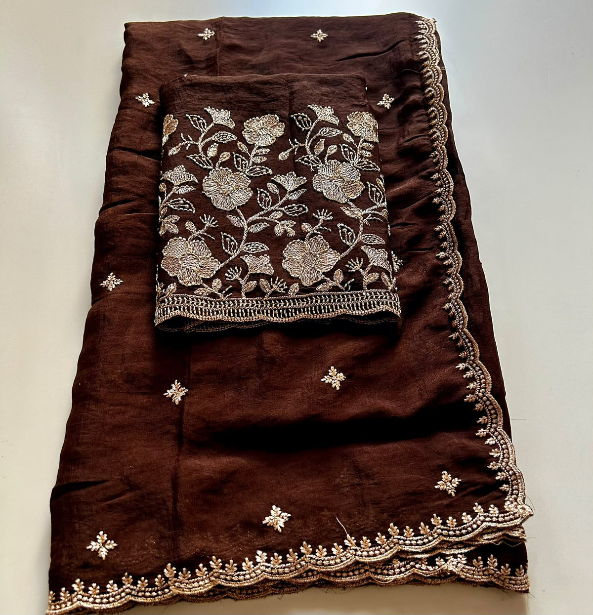 Heritage Party Wear Silk Thread n Beads Work Fancy Saree With Blissful Blouse Piece