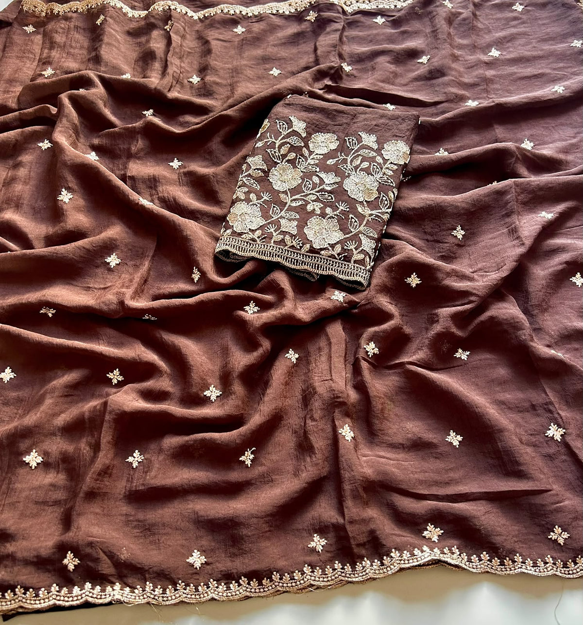 Heritage Party Wear Silk Thread n Beads Work Fancy Saree With Blissful Blouse Piece