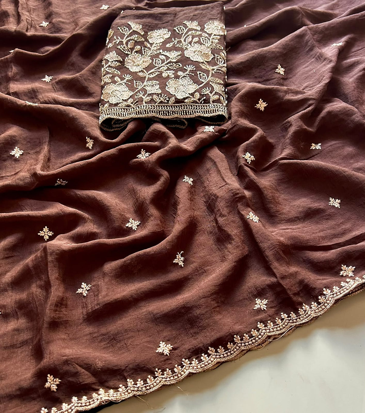 Heritage Party Wear Silk Thread n Beads Work Fancy Saree With Blissful Blouse Piece