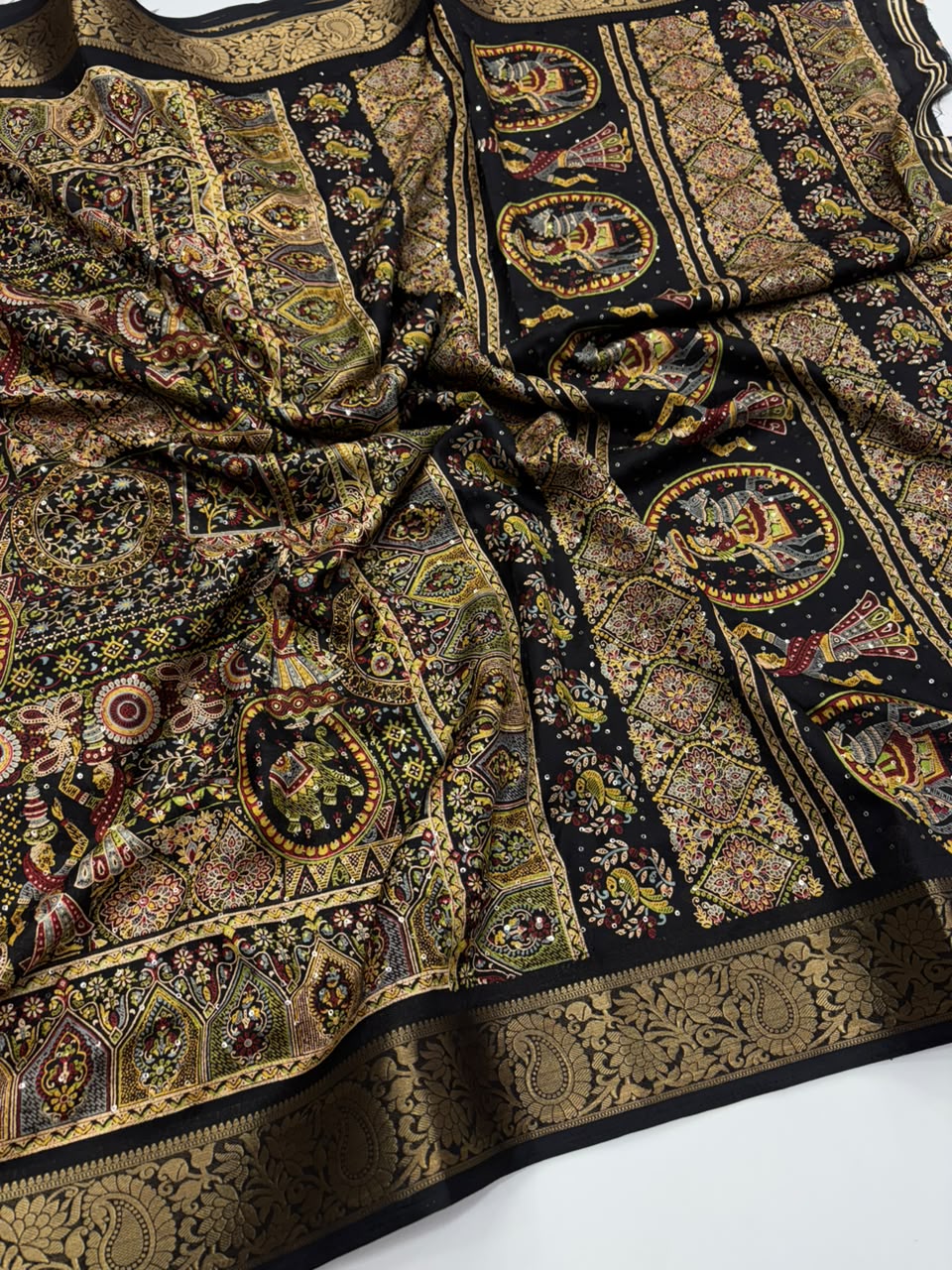 Effervescent Festive Wear Soft Dola Silk Print Design Jacquard Border Fancy Saree With Blouse Piece