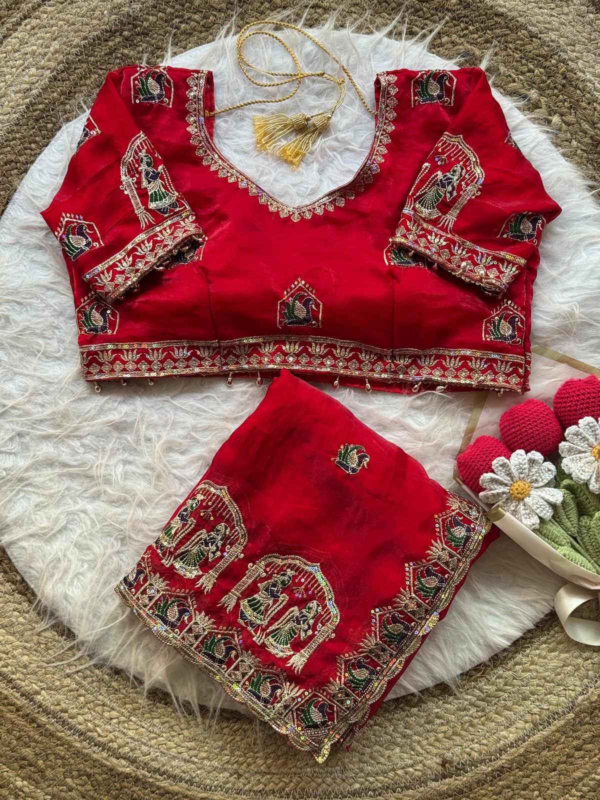 Charming Wedding Wear Soft Silk Embroidery Thread n Heavy Border Fancy Saree With Stitched Blouse