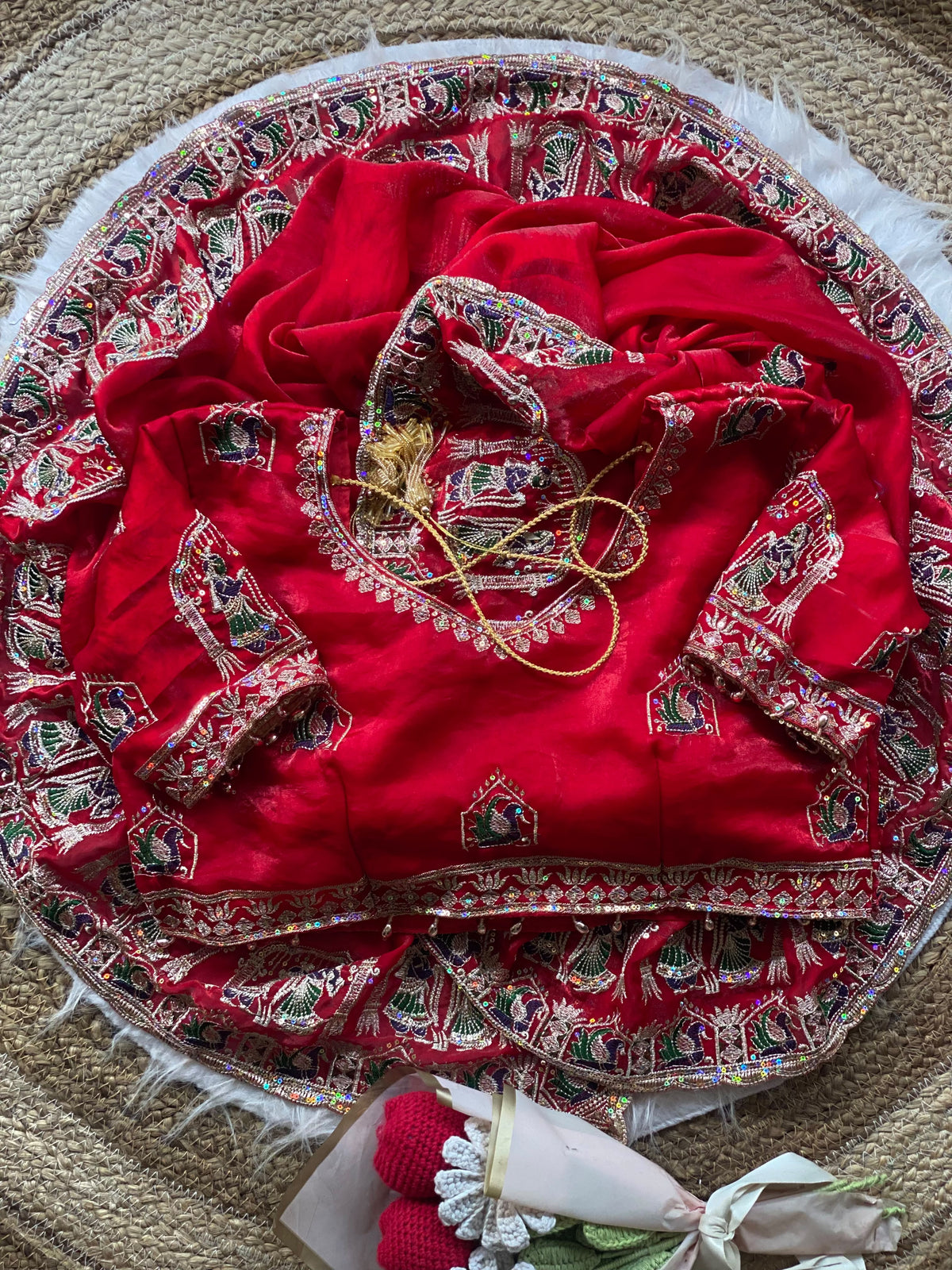 Charming Wedding Wear Soft Silk Embroidery Thread n Heavy Border Fancy Saree With Stitched Blouse