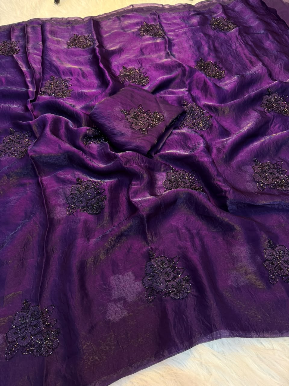 Graceful Party Wear Silk Embroidery n Thread Work Fancy Saree With Matching Blouse Piece