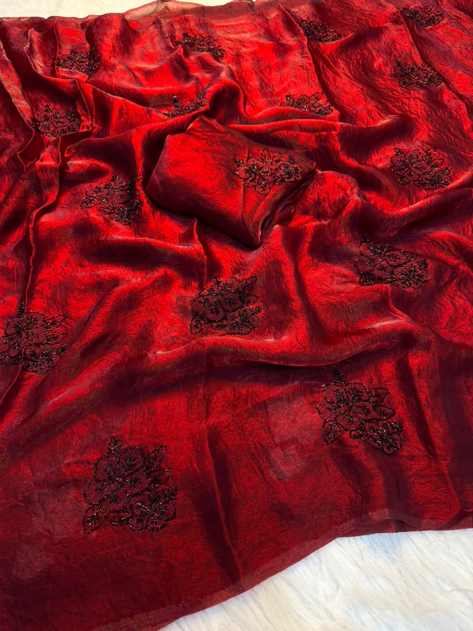 Graceful Party Wear Silk Embroidery n Thread Work Fancy Saree With Matching Blouse Piece
