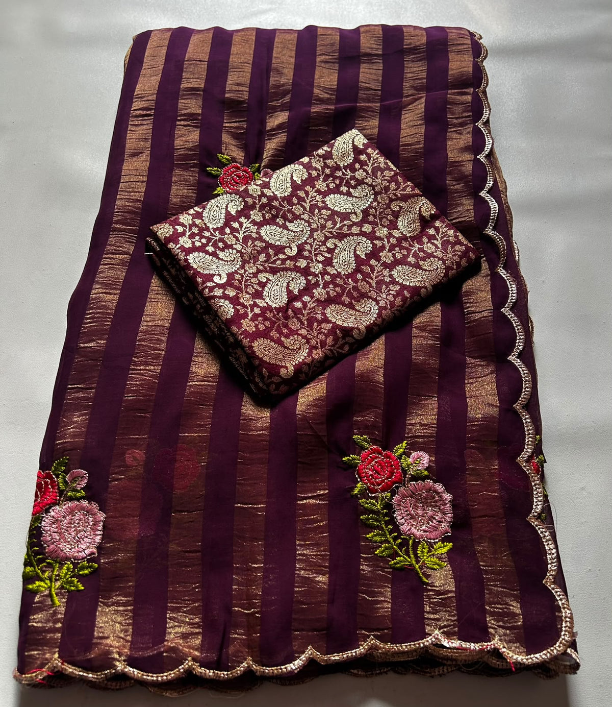 Evocative Function Wear Chiffon Silk Embroidery Thread n Arco Border Fancy Saree With Blouse Piece