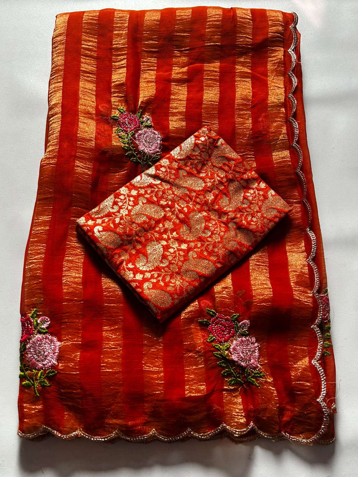 Evocative Function Wear Chiffon Silk Embroidery Thread n Arco Border Fancy Saree With Blouse Piece