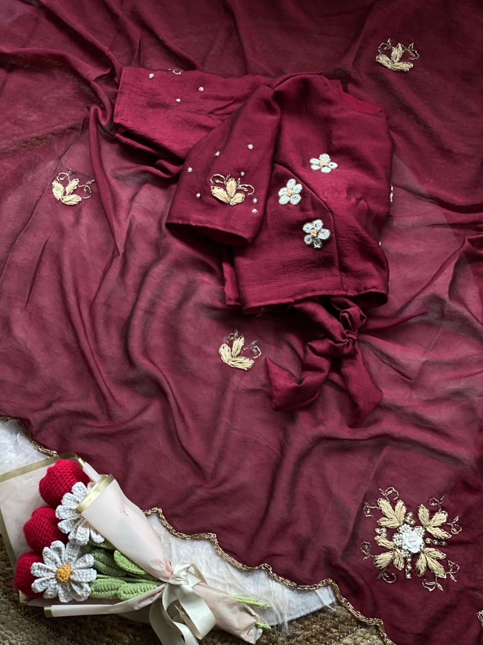 Prettiest Party Wear Chiffon Silk Thread n Handwork Fancy Saree With Unstitched Blouse Piece