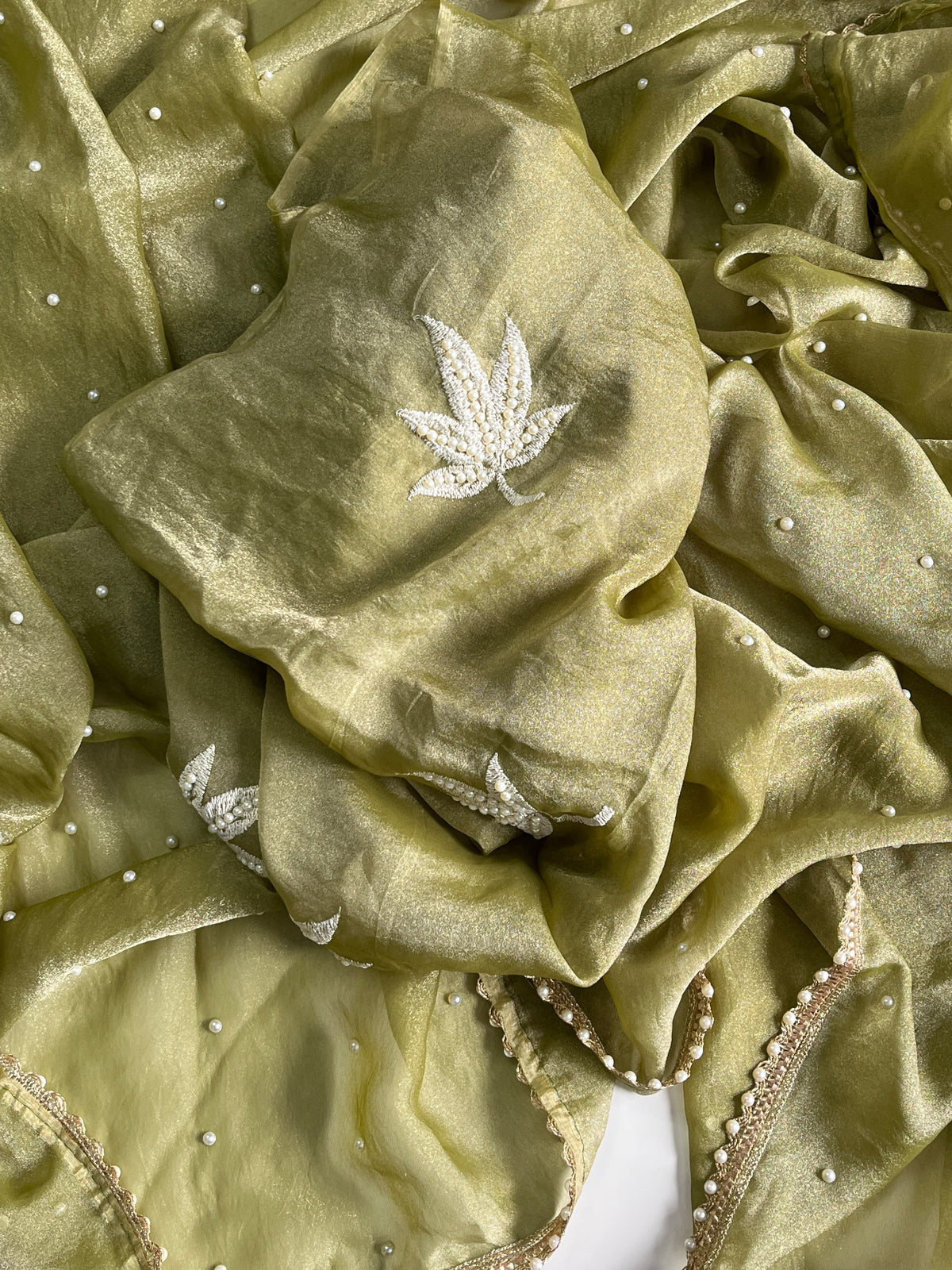 Dazzling Party Wear Organza Silk Embroidery n Pearl Work Designer Saree With Blouse Piece