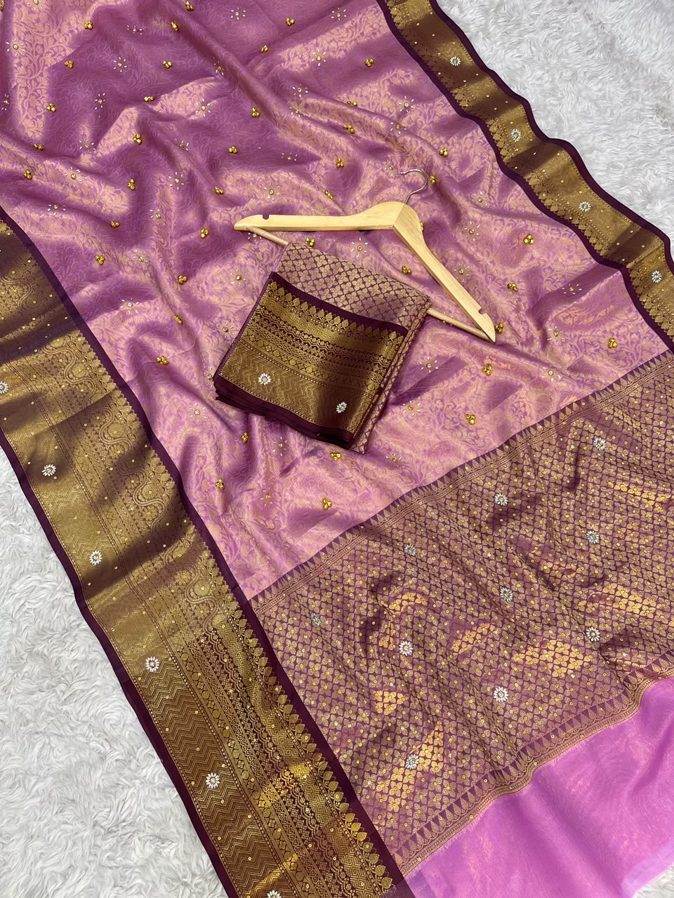 Splendorous Function Wear Banarasi Silk Zari Weaving Border Rich Pallu Ghungroo Work Saree With Blouse Piece