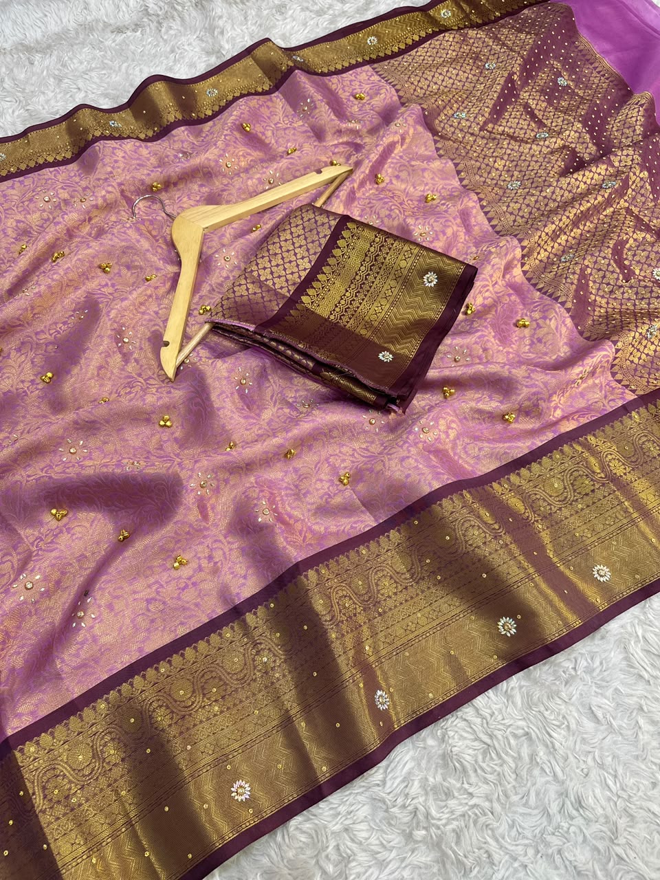 Splendorous Function Wear Banarasi Silk Zari Weaving Border Rich Pallu Ghungroo Work Saree With Blouse Piece