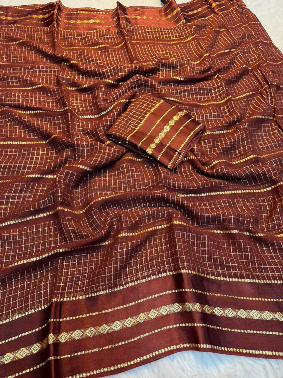 Graceful Party Wear Viscose Georgette Satin Border Fancy Saree With Matching Blouse Piece