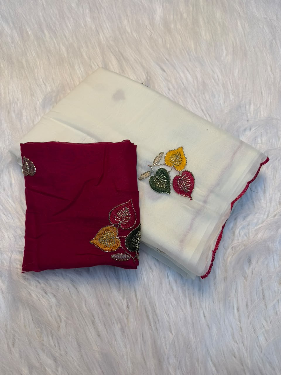 Whimsical Party Wear Georgette Embroidery Thread n Beads Work Fancy SareeWith Contrast Blouse Piece